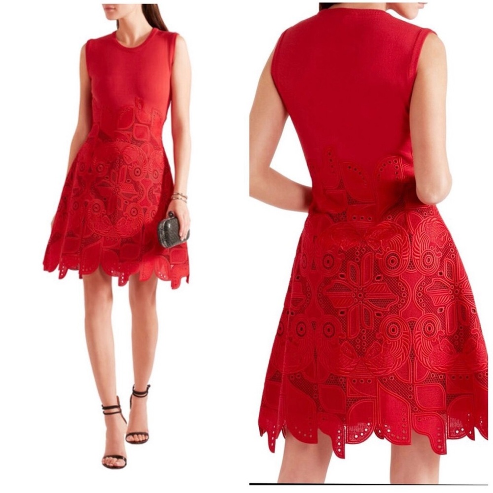 Antonio Berardi Red Guipure Lace Knitted dress w/gold side zipper- Sz 42 IT-NWT